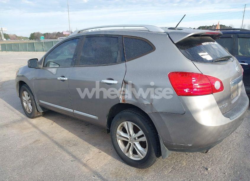 Photo 6 of 2013 Nissan Rogue SV (VIN JN8AS5MVXDW640368)