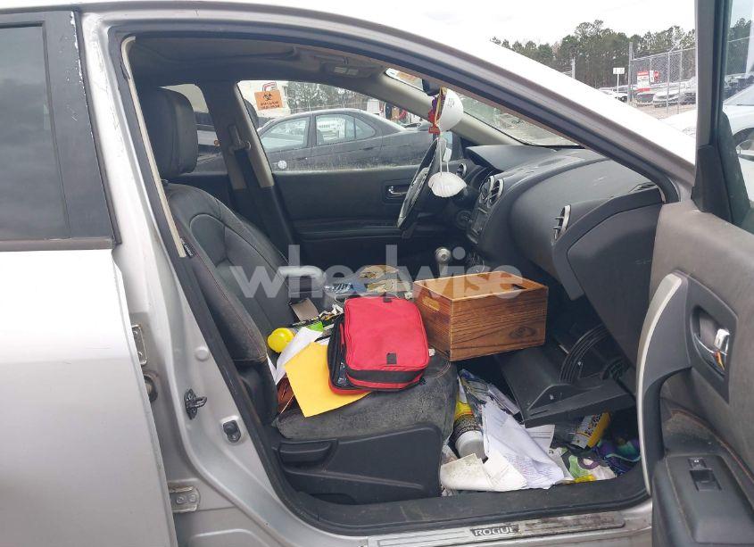 Photo 5 of 2013 Nissan Rogue SV W/SL PKG (VIN JN8AS5MVXDW647143)