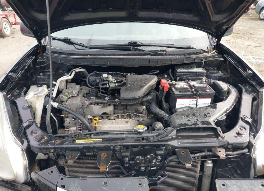 Photo 10 of 2013 Nissan Rogue S (VIN JN8AS5MVXDW656697)