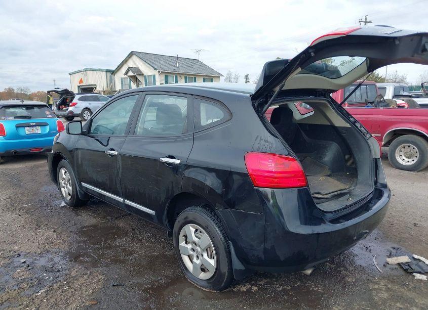 Photo 3 of 2013 Nissan Rogue S (VIN JN8AS5MVXDW656697)