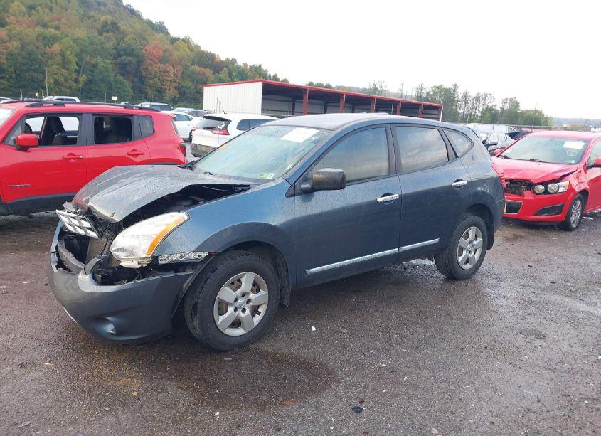 Photo 2 of 2013 Nissan Rogue S (VIN JN8AS5MVXDW656800)