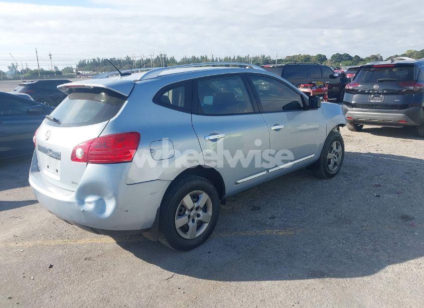 Photo 4 of 2014 Nissan Rogue SELECT S (VIN JN8AS5MVXEW204721)