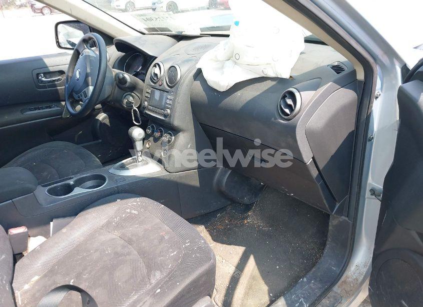 Photo 5 of 2015 Nissan Rogue SELECT S (VIN JN8AS5MVXFW250955)