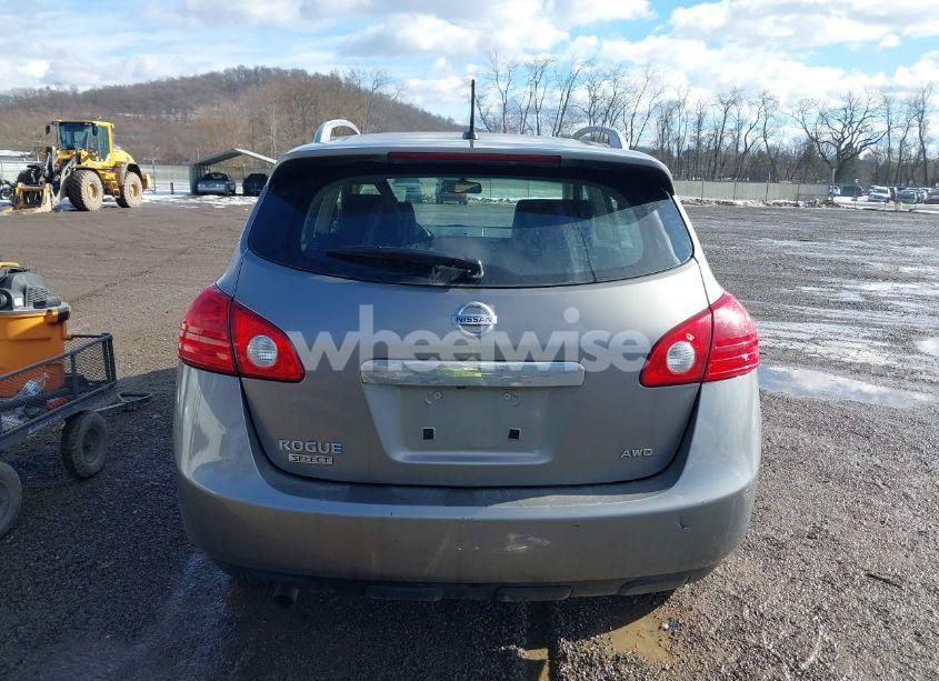 Photo 17 of 2015 Nissan Rogue SELECT S (VIN JN8AS5MVXFW251054)