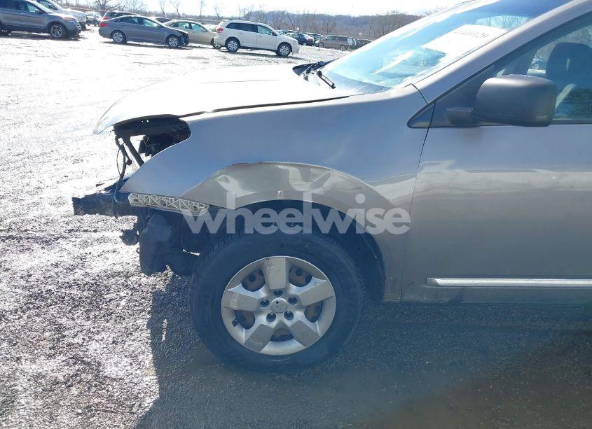 Photo 18 of 2015 Nissan Rogue SELECT S (VIN JN8AS5MVXFW251054)