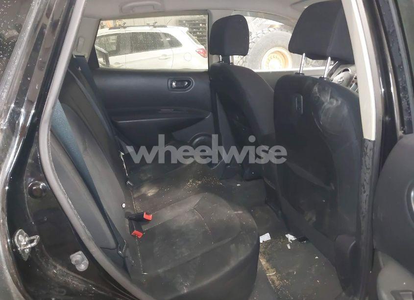 Photo 8 of 2015 Nissan Rogue SELECT S (VIN JN8AS5MVXFW251118)