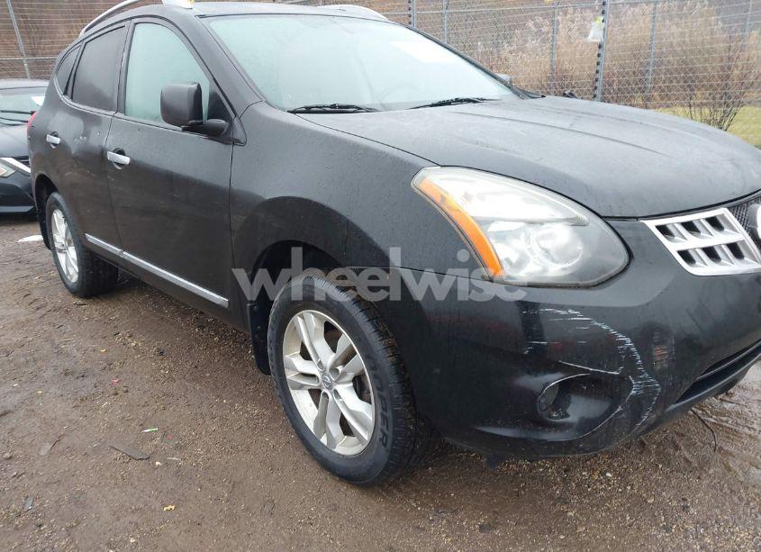 Photo 6 of 2015 Nissan Rogue SELECT S (VIN JN8AS5MVXFW253516)