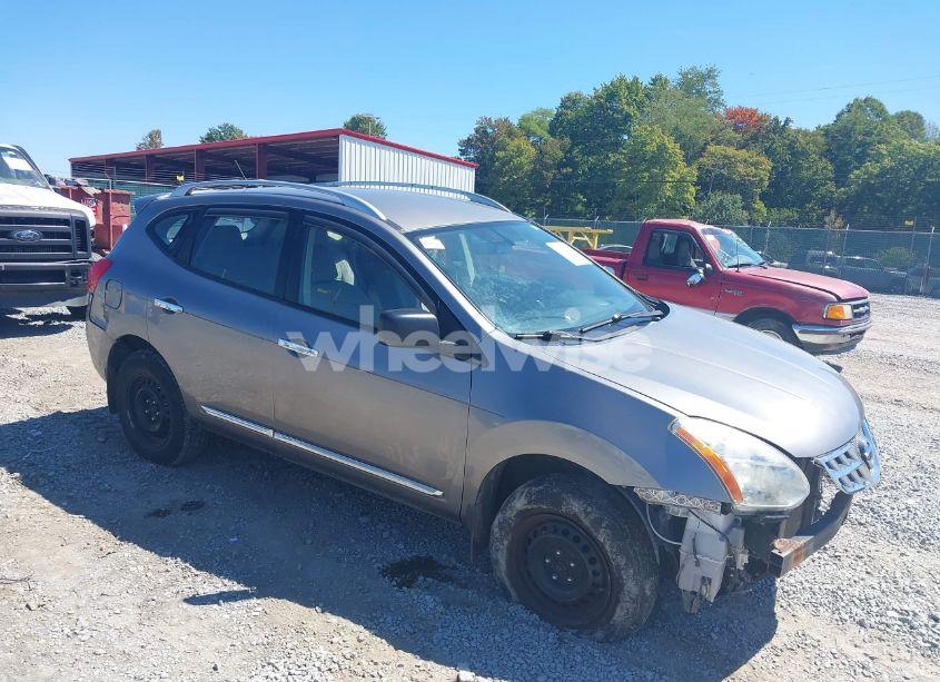 2015 Nissan Rogue SELECT S (VIN JN8AS5MVXFW758312) main photo
