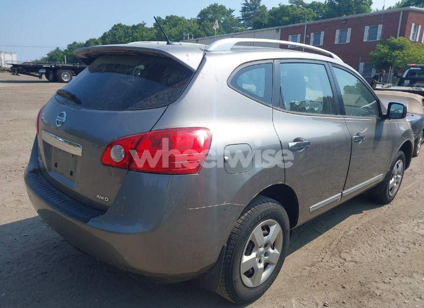 Photo 4 of 2015 Nissan Rogue SELECT S (VIN JN8AS5MVXFW767088)