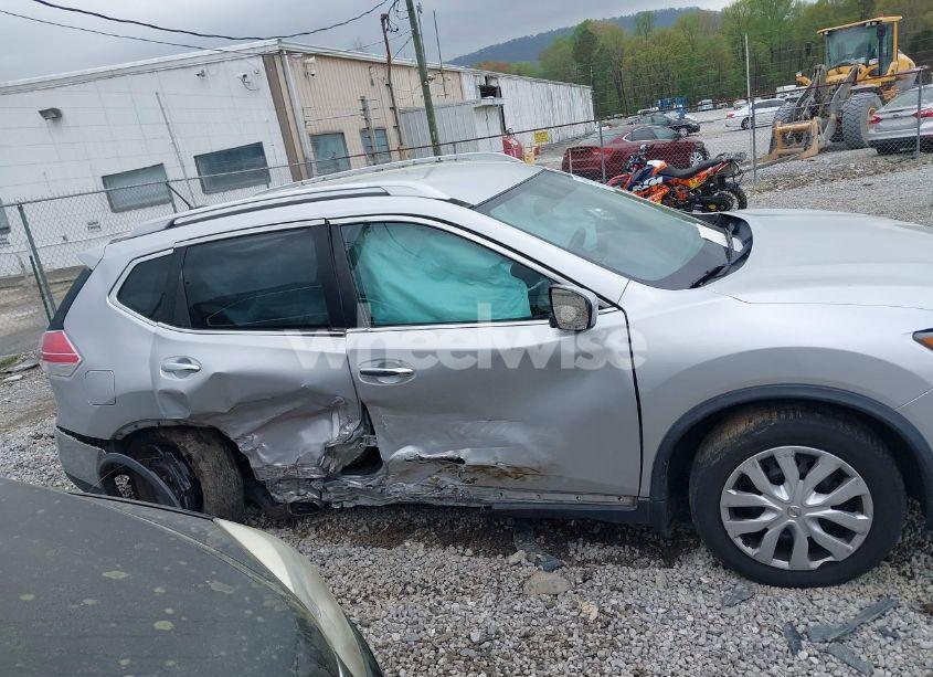 Photo 13 of 2016 Nissan Rogue S (VIN JN8AT2MT0GW015301)