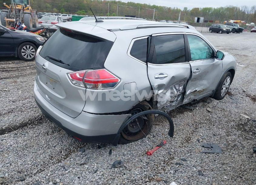 Photo 4 of 2016 Nissan Rogue S (VIN JN8AT2MT0GW015301)