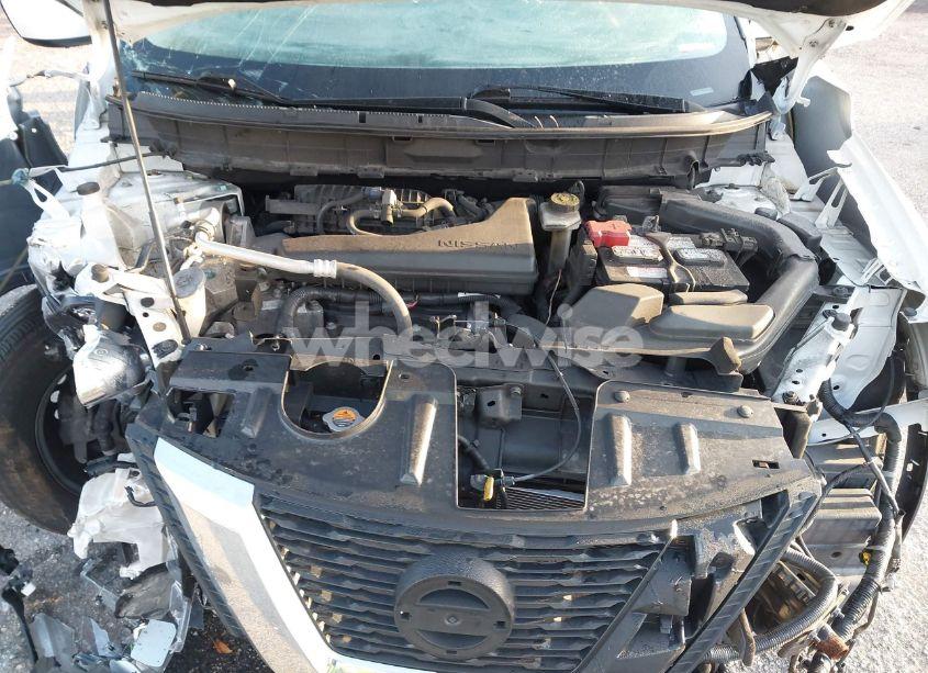 Photo 10 of 2017 Nissan Rogue S (VIN JN8AT2MT0HW137951)