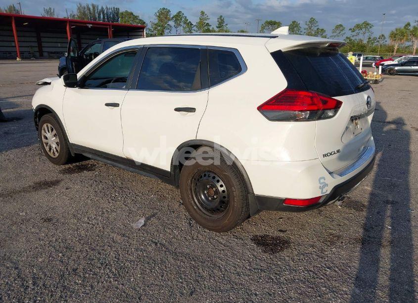 Photo 3 of 2017 Nissan Rogue S (VIN JN8AT2MT0HW137951)