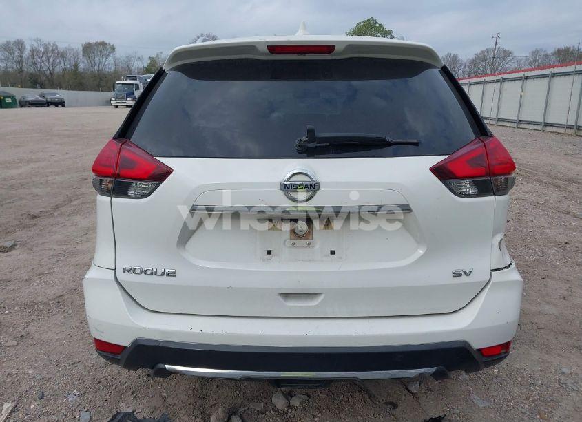 Photo 17 of 2017 Nissan Rogue SV (VIN JN8AT2MT0HW154538)