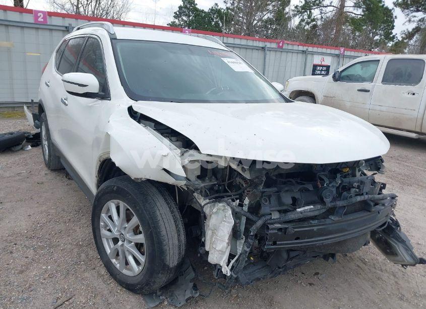 Photo 6 of 2017 Nissan Rogue SV (VIN JN8AT2MT0HW154538)