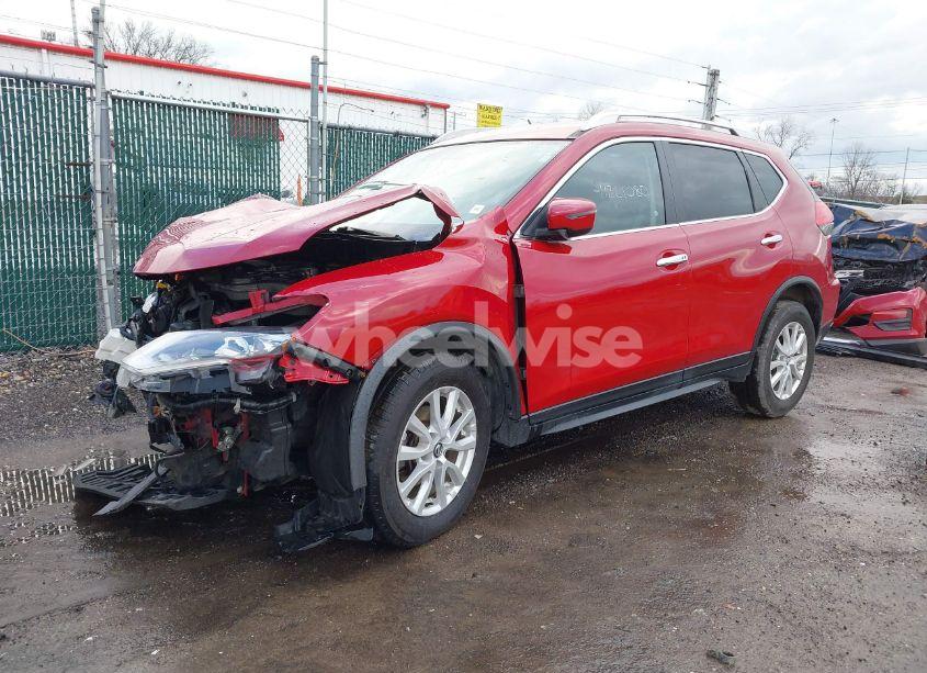 Photo 2 of 2017 Nissan Rogue SV (VIN JN8AT2MT0HW381468)