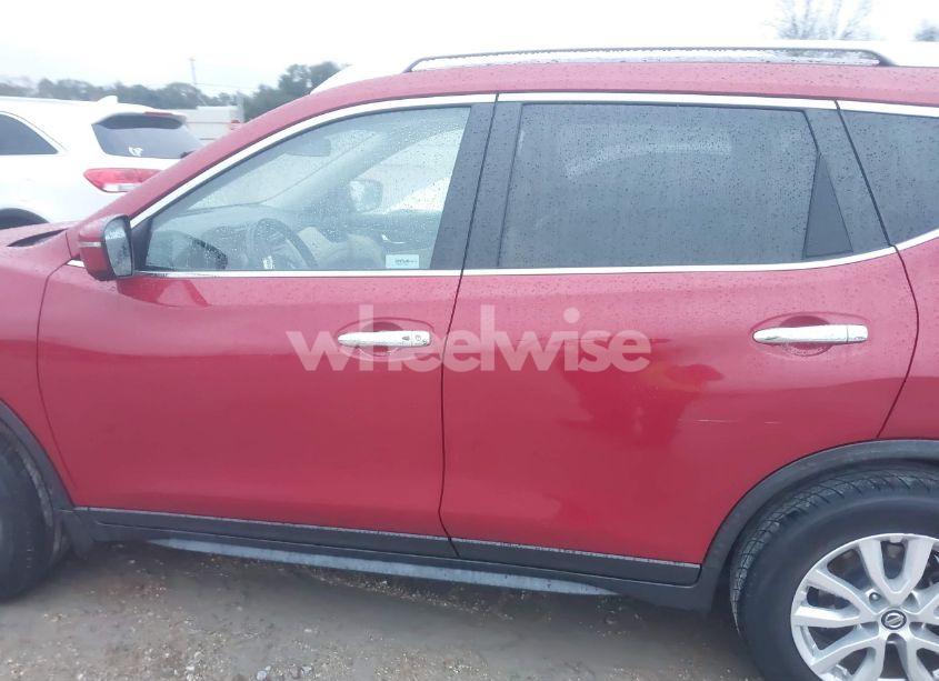 Photo 14 of 2017 Nissan Rogue SV (VIN JN8AT2MT0HW394107)