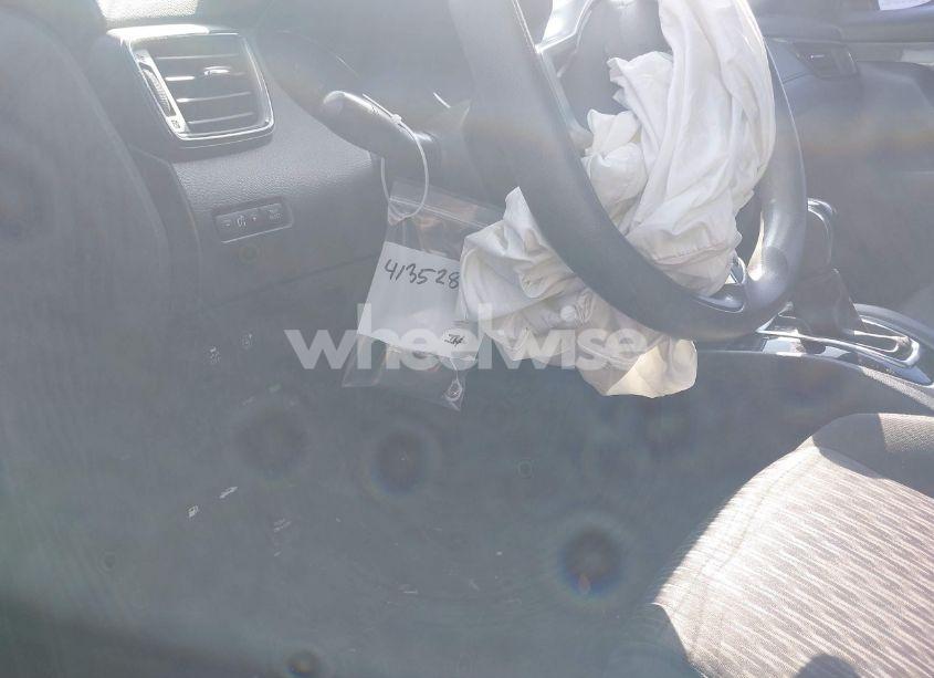 Photo 18 of 2017 Nissan Rogue S (VIN JN8AT2MT0HW403310)