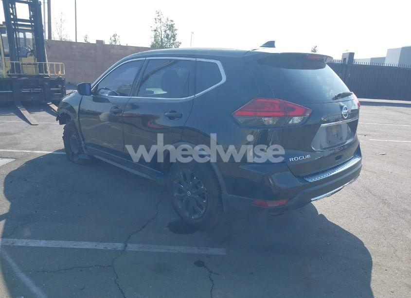 Photo 3 of 2017 Nissan Rogue S (VIN JN8AT2MT0HW403310)