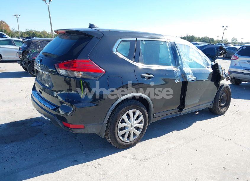 Photo 4 of 2017 Nissan Rogue S (VIN JN8AT2MT0HW405901)