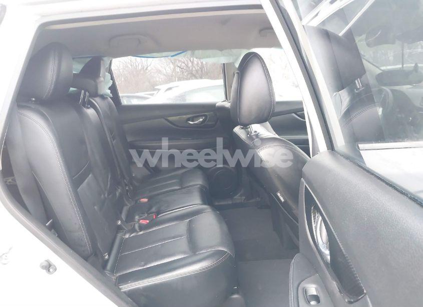 Photo 8 of 2018 Nissan Rogue SL (VIN JN8AT2MT0JW464419)