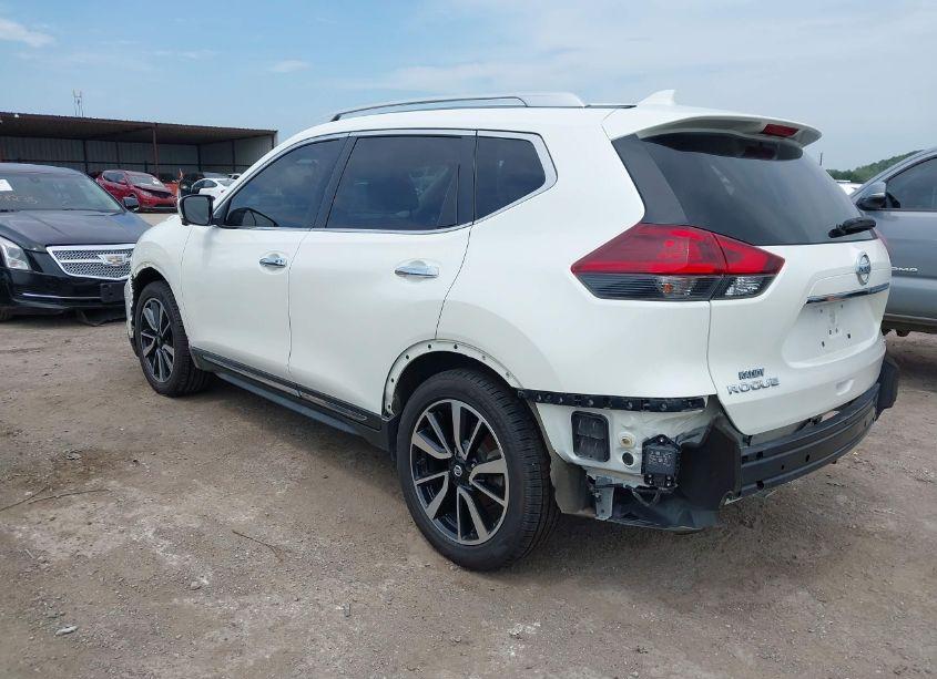 Photo 3 of 2018 Nissan Rogue SL (VIN JN8AT2MT0JW467983)