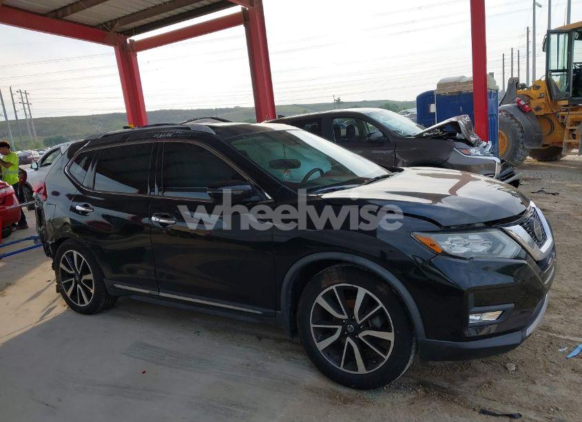 Photo 13 of 2018 Nissan Rogue SL (VIN JN8AT2MT0JW487778)