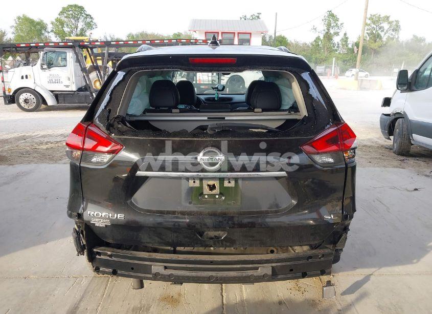Photo 16 of 2018 Nissan Rogue SL (VIN JN8AT2MT0JW487778)
