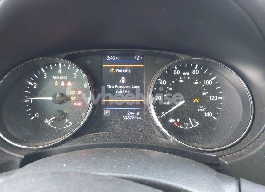 Photo 7 of 2018 Nissan Rogue SL (VIN JN8AT2MT0JW487778)