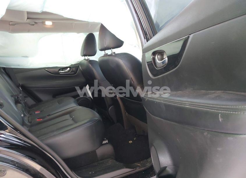 Photo 8 of 2018 Nissan Rogue SL (VIN JN8AT2MT0JW487778)