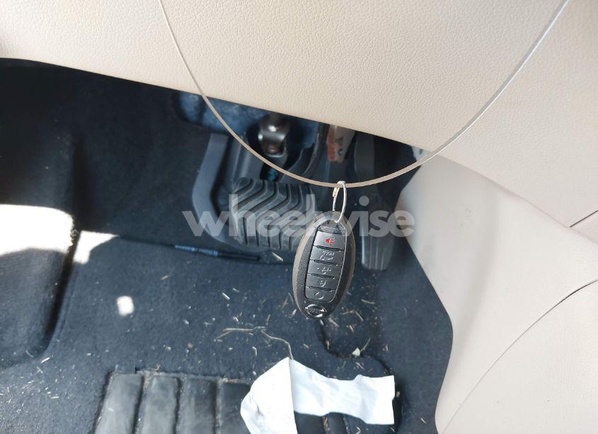 Photo 11 of 2019 Nissan Rogue SV (VIN JN8AT2MT0KW263900)