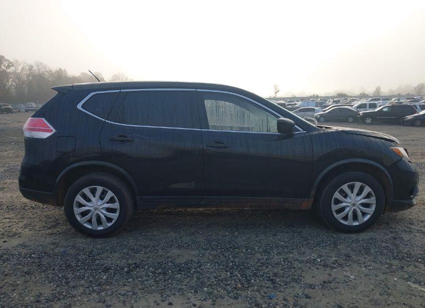 Photo 13 of 2016 Nissan Rogue S (VIN JN8AT2MT1GW010270)