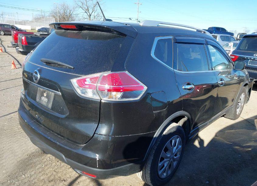 Photo 4 of 2016 Nissan Rogue S (VIN JN8AT2MT1GW026095)