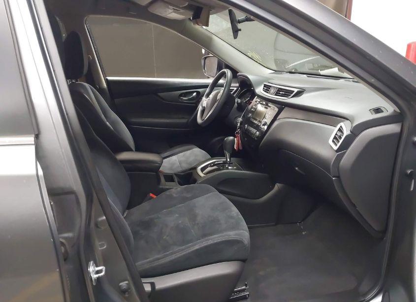 Photo 5 of 2016 Nissan Rogue S (VIN JN8AT2MT1GW029594)