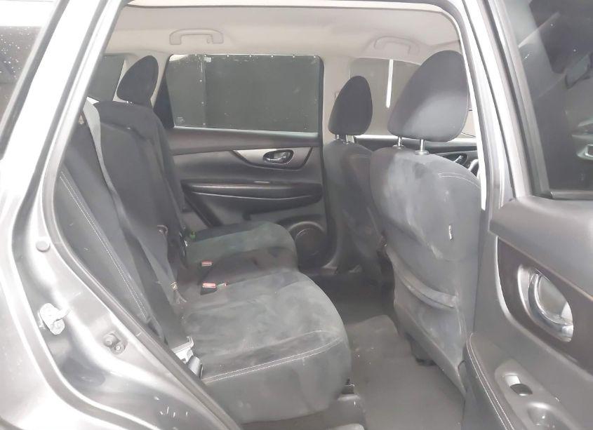 Photo 8 of 2016 Nissan Rogue S (VIN JN8AT2MT1GW029594)