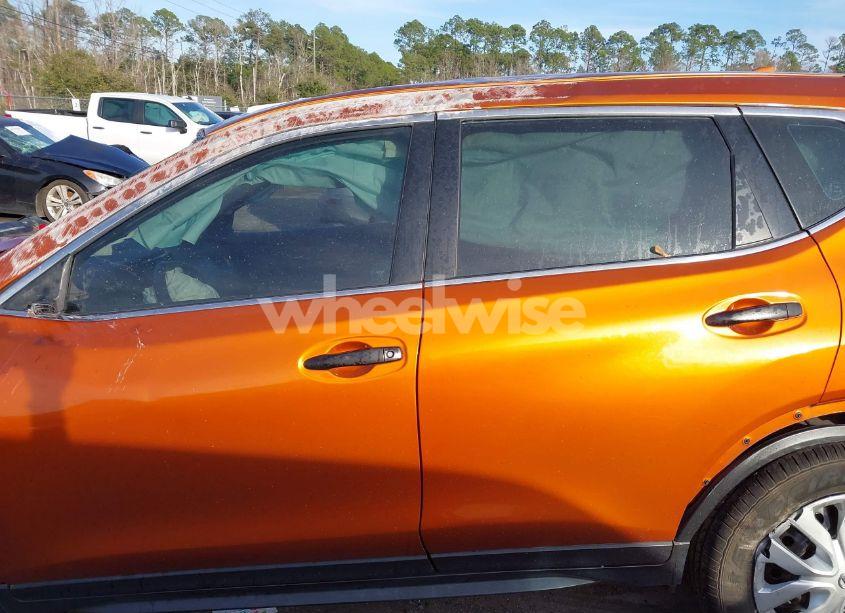 Photo 15 of 2017 Nissan Rogue S (VIN JN8AT2MT1HW144181)