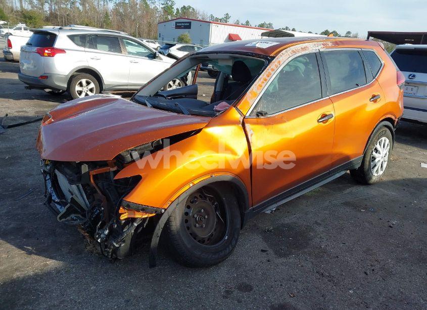 Photo 2 of 2017 Nissan Rogue S (VIN JN8AT2MT1HW144181)