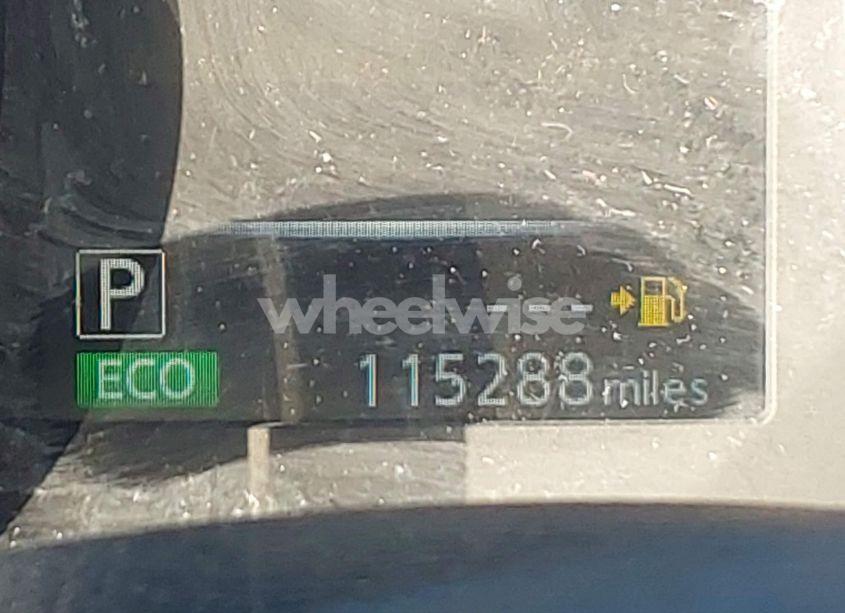 Photo 15 of 2017 Nissan Rogue SV (VIN JN8AT2MT1HW383746)