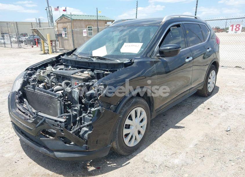 Photo 2 of 2017 Nissan Rogue S (VIN JN8AT2MT1HW386677)