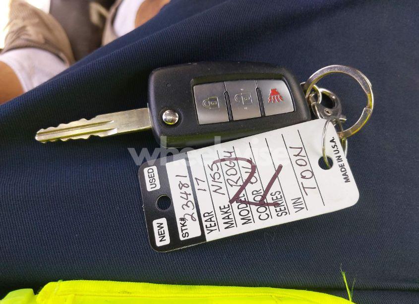 Photo 11 of 2017 Nissan Rogue S (VIN JN8AT2MT1HW402246)