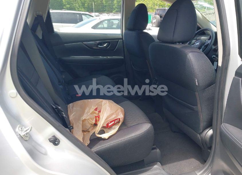 Photo 8 of 2017 Nissan Rogue S (VIN JN8AT2MT1HW402246)