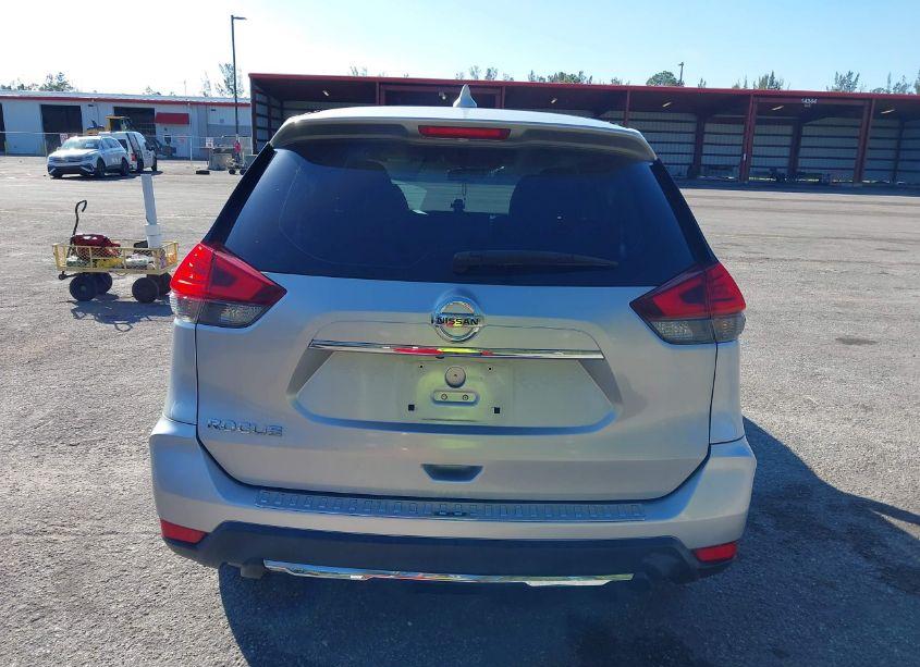 Photo 16 of 2017 Nissan Rogue S (VIN JN8AT2MT1HW406300)