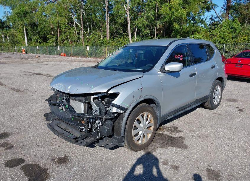 Photo 2 of 2017 Nissan Rogue S (VIN JN8AT2MT1HW406300)