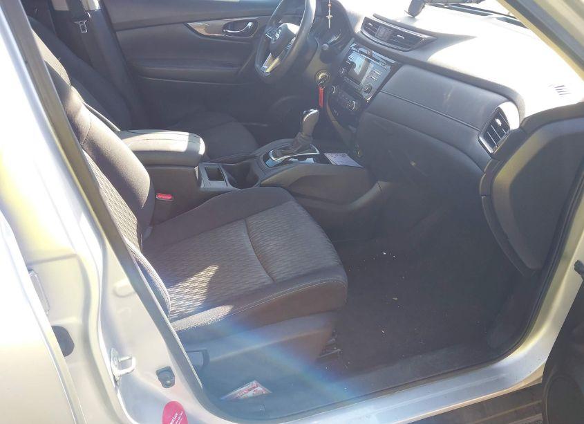 Photo 5 of 2017 Nissan Rogue S (VIN JN8AT2MT1HW406300)