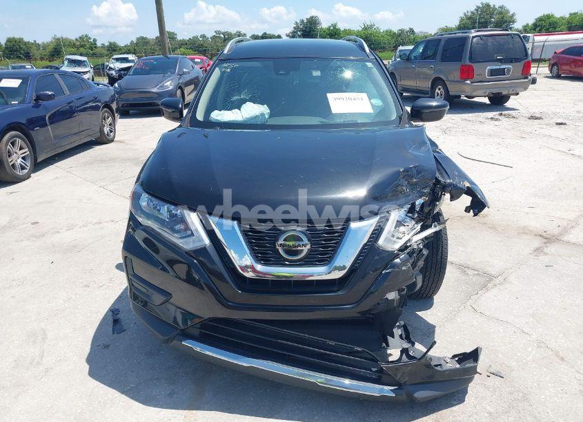 Photo 12 of 2019 Nissan Rogue S (VIN JN8AT2MT1KW252100)