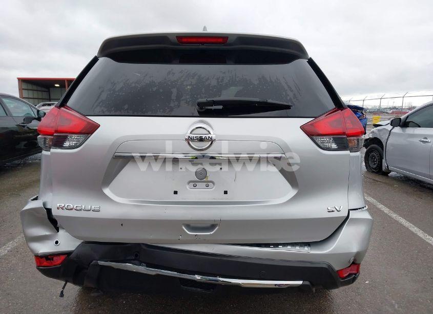 Photo 16 of 2019 Nissan Rogue SV (VIN JN8AT2MT1KW265574)