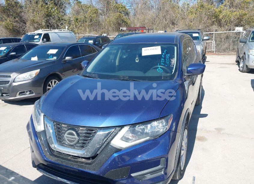 Photo 12 of 2019 Nissan Rogue S (VIN JN8AT2MT1KW504864)