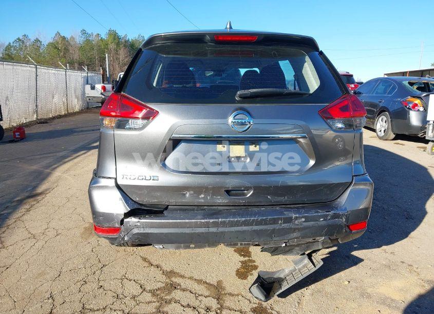 Photo 16 of 2020 Nissan Rogue S FWD (VIN JN8AT2MT1LW018833)