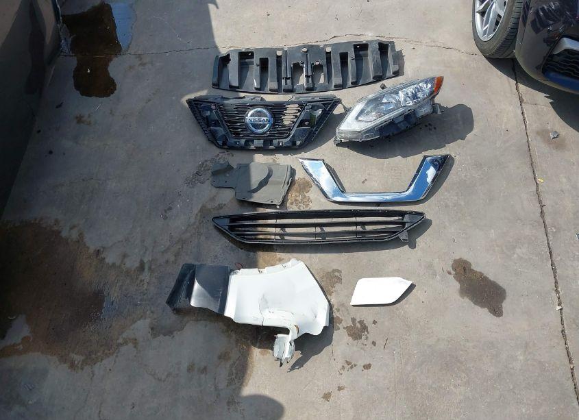 Photo 12 of 2020 Nissan Rogue SV FWD (VIN JN8AT2MT1LW038094)