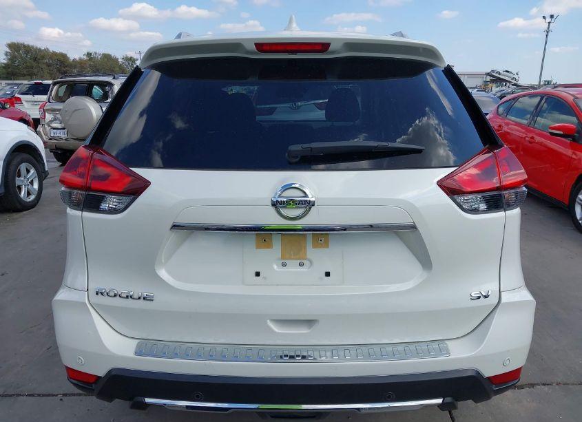 Photo 17 of 2020 Nissan Rogue SV FWD (VIN JN8AT2MT1LW038094)